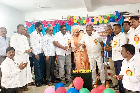 25092022 gangavathi teacher day