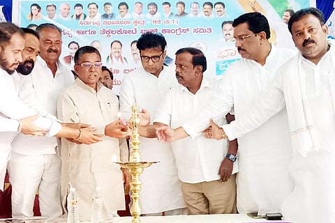 25092022 siraguppa congress meeting
