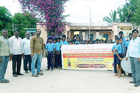 280922 Tavaragera Cleanliness Week Jatha