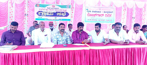 29Kush04