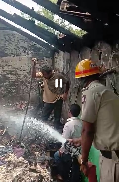 ವಿದ್ಯುತ್ ಶಾರ್ಟ್ ಸರ್ಕಿಟ್: ಮನೆ ಭಸ್ಮ