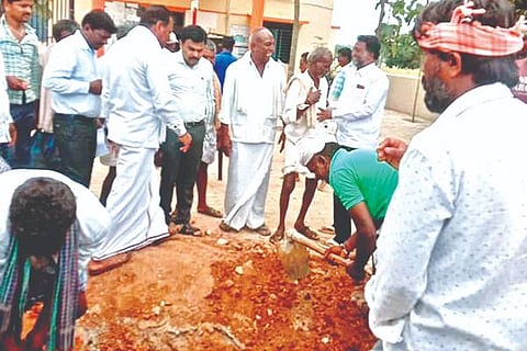 Hemmanabethur, Cremation, Gundi,