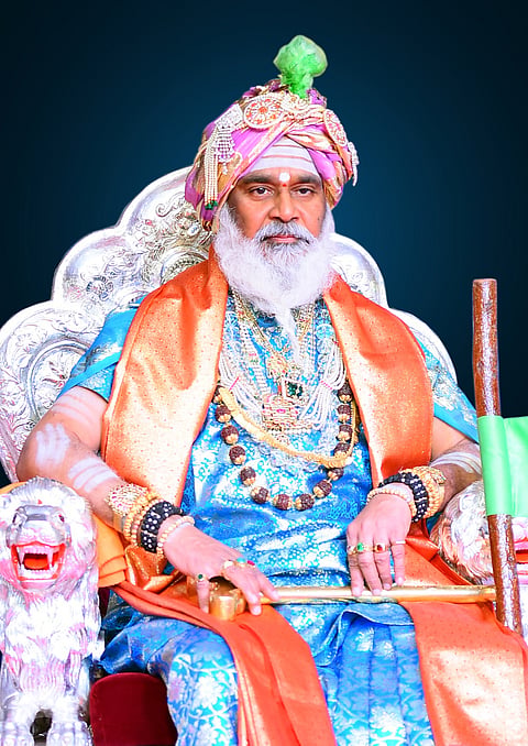 SHRI RAMBHAPURI JAGADGURUGALU IN DASARA (3)