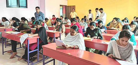 Spardha Guru Study Centre TET Model Exam photo