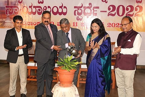 h10-Law College 1