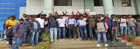 h12-railway strike