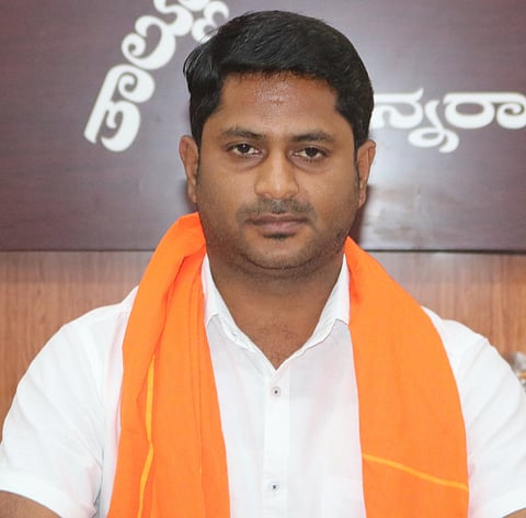 ಬಸವ ವಸತಿ ಯೋಜನೆ ದುರುಪಯೋಗ.