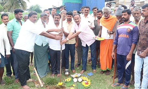 2.50 ಕೋಟಿ ರೂ. ರಸ್ತೆ ಕಾಮಗಾರಿಗೆ ಚಾಲನೆ