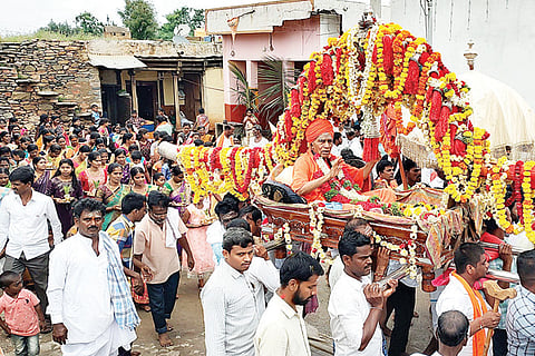 121022 Murlapura Mundaragi Shri Pallakki Utsava