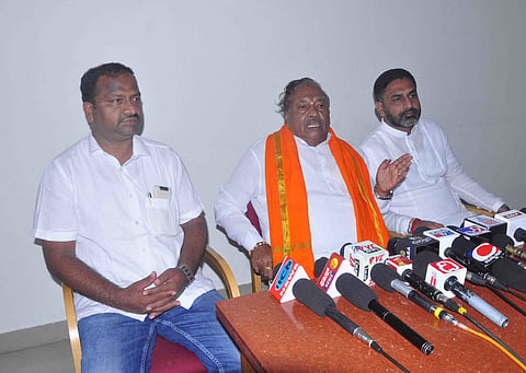 ಸಿದ್ದರಾಮಯ್ಯನಿಗೆ ಸಿಎಂ ಭ್ರಮೆ.