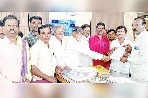 18102022 devadurga hoogar comunity appeal