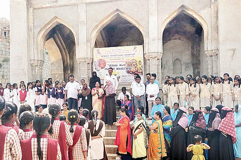 29102022 mudagal koti gayana