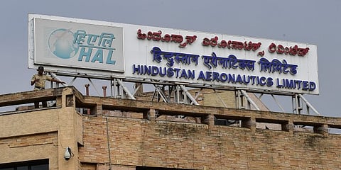 HAL-2-1561634455