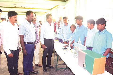HUN-OCT-30-3(SCIENCE EXHIBITION) - Copy