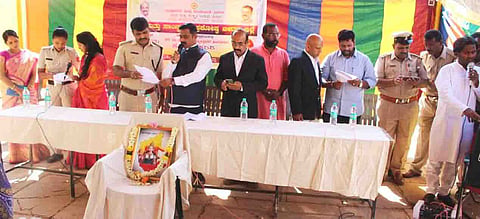 Koti Kanth Gayan at Jail