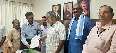 mng-1oct-konkani