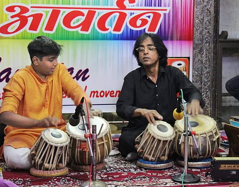 ಮುಕುಂದ್ ಪಂಡಿತ್ ಹಾಗೂ ಅನಿರುದ್ದ ಪಂಡಿತ್