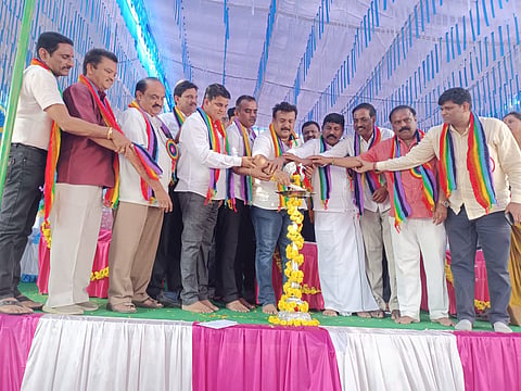 17_11_Mdy_01(Mla Ravindra)