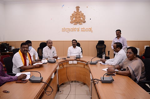 18_11_Mdy_02(ADc Meeting)