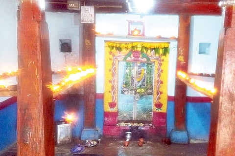 23112022 mudenour karthika deepostava