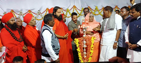 ಹಾರನಹಳ್ಳಿ ಕೋಡಿಮಠದಲ್ಲಿ ಲಕ್ಷ ದೀಪೋತ್ಸವ