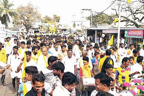29112022 mudagal kanakadasara jayanti