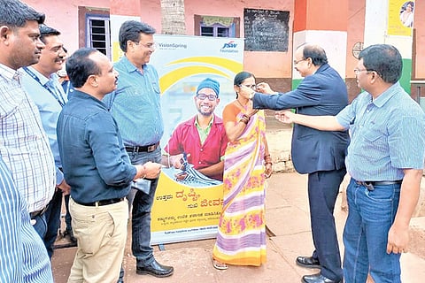 03122022 sandur eye camp