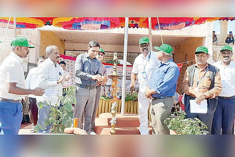 04122022 hadagali sports