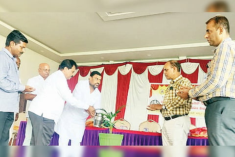061222 World Soil Health Day