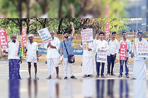 221222 Ballari AIKKMS Protest
