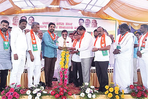 271222 Google Bjp converagation