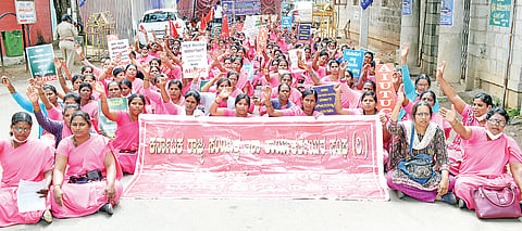 27_12_Mdy_04(Protest)