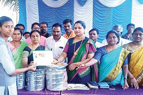 281222 Halya Village Rangoli Price