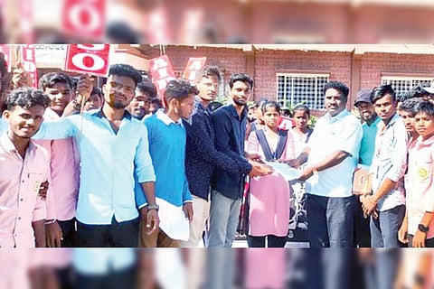 291222 Manvi AIDSO Protest