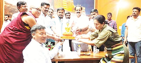 HUN-DEC-14-4(GURUPURA SOCIETY PROGRAMME)