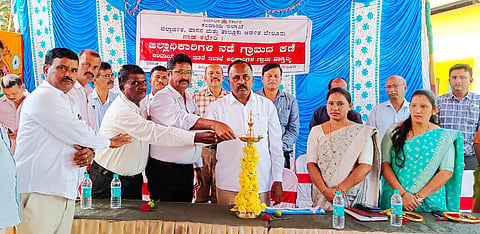 ರೈತರ, ಕೂಲಿ ಕಾರ್ಮಿಕರ ಕೆಲಸ ಕಾರ್ಯಗಳು ವಿಳಂಬ