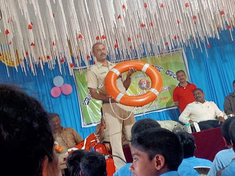 ಬೆಂಕಿ ಅನಾಹುತದಿಂದ ರಕ್ಷಣೆ ಪಡೆಯುವ ಬಗ್ಗೆ ಪ್ರಾತ್ಯಕ್ಷಕೆ