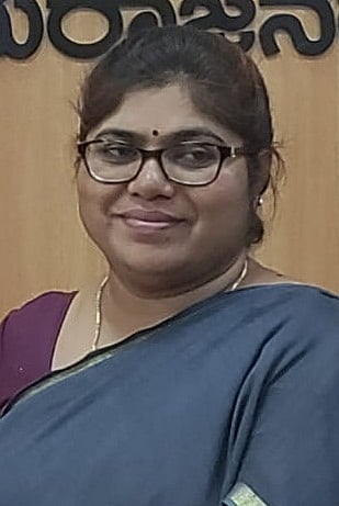 K.M.RAYATRI(ZP CEO)