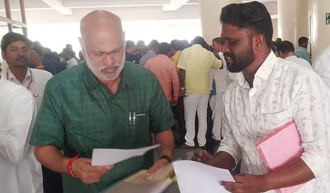 Karmik Minister- Suryakant Sadhure meet photo