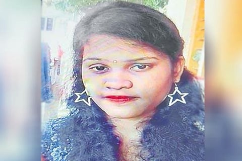Woman Hyd