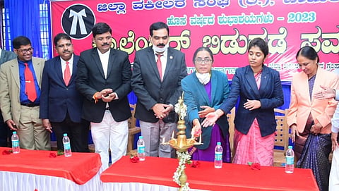 02RAJU2(Court)