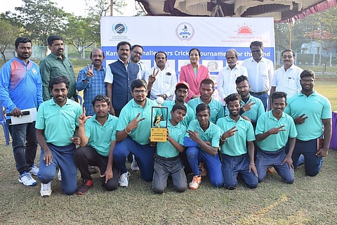 05_01_Mdy_05(Blind Cricket)