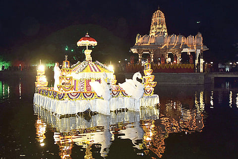 060123 Koppal Jatre Teppotsava