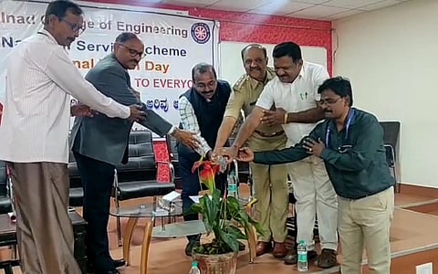 ಸ್ಪರ್ಧತ್ಮಕ ಜಗತ್ತಿನಲ್ಲಿ ಯುವ ಜನತೆ ಹೆಚ್ಚಿನ ಜವಾಬ್ದಾರಿಯಿಂದ ವರ್ತಿಸಬೇಕು!.