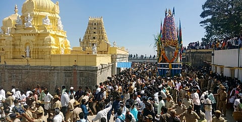 16 yelandur 01