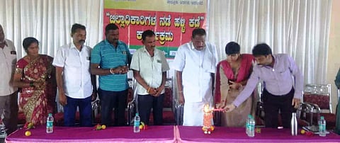 ಜಿಲ್ಲಾಧಿಕಾರಿಗಳ ನಡೆ ಹಳ್ಳಿ ಕಡೆ ಕಾರ್ಯಕ್ರಮ!.