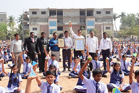 250123 Gangavati Vidhyanikethan Book of Record Award