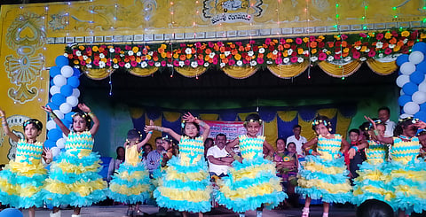 ಪಠ್ಯೇತರ ಚಟುವಟಿಕೆಗಳಿಗೂ ಹೆಚ್ಚಿನ ಆದ್ಯತೆ ನೀಡಿ
