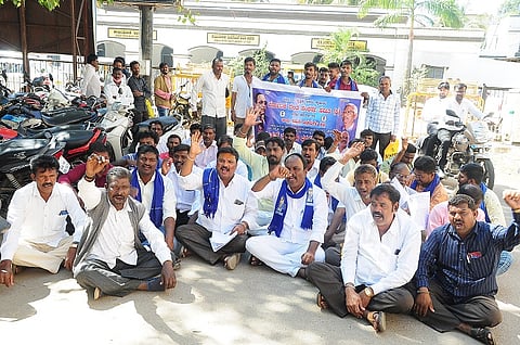 CTD 10 Protest 1-06