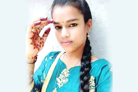 Girl 1